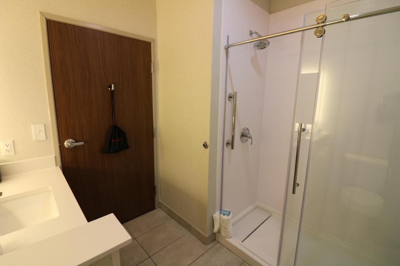 Holiday Inn Express & Suites - Coffeyville By Ihg Extérieur photo