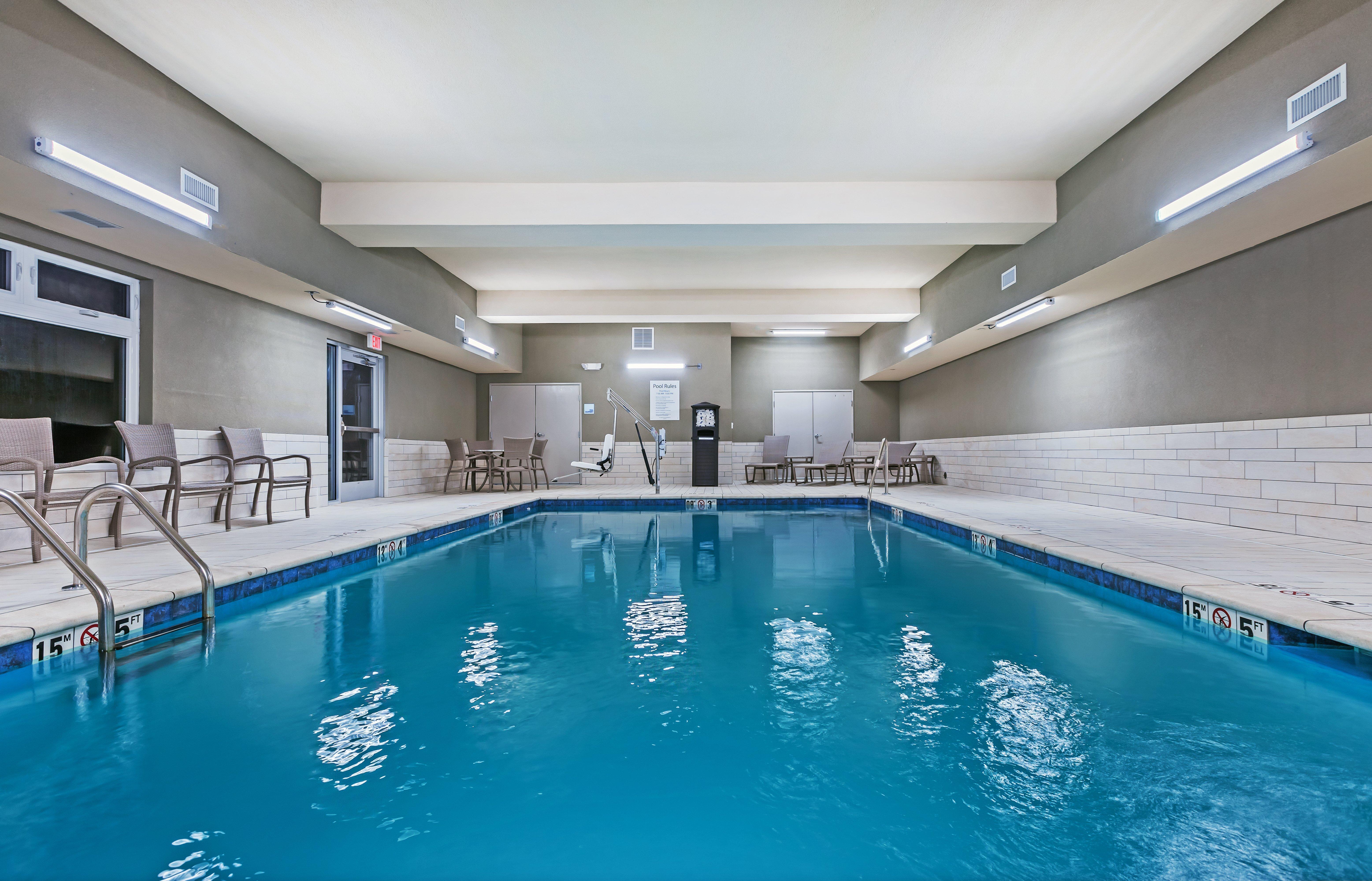 Holiday Inn Express & Suites - Coffeyville By Ihg Extérieur photo