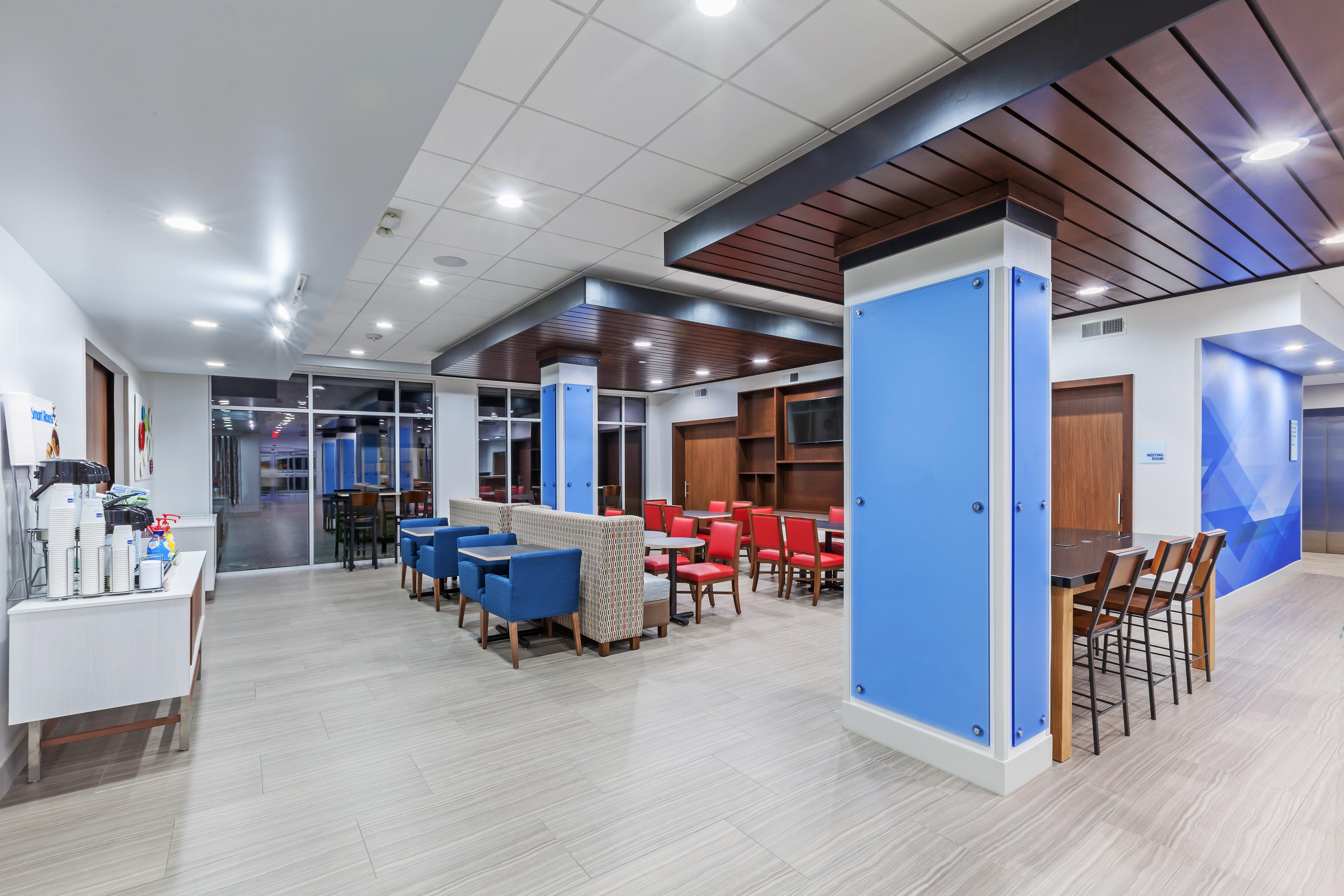 Holiday Inn Express & Suites - Coffeyville By Ihg Extérieur photo