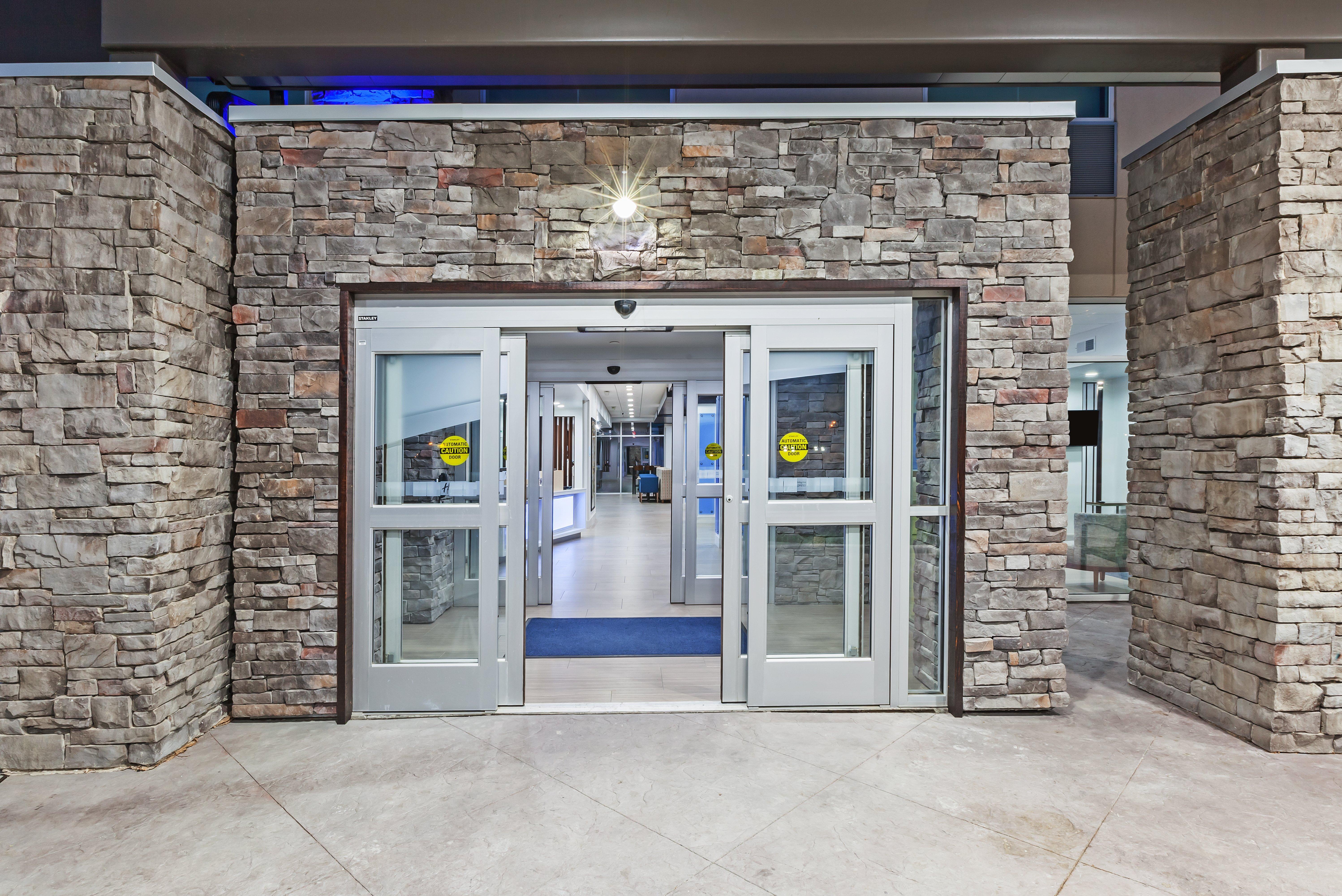 Holiday Inn Express & Suites - Coffeyville By Ihg Extérieur photo
